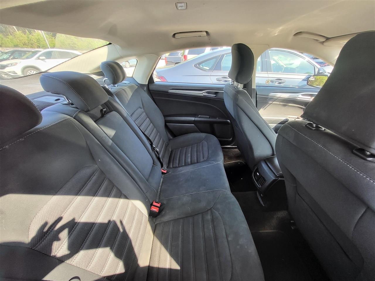 Ford Fusion SE 2018