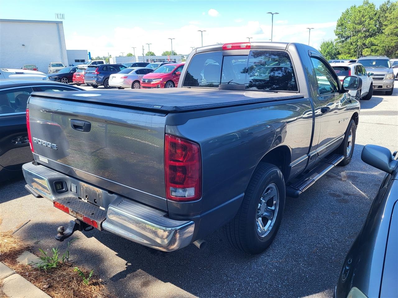 Dodge Ram 1500 SLT 2WD 2004