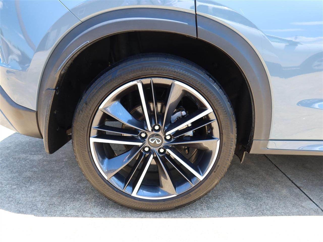 Infiniti QX55 ESSENTIAL 2023