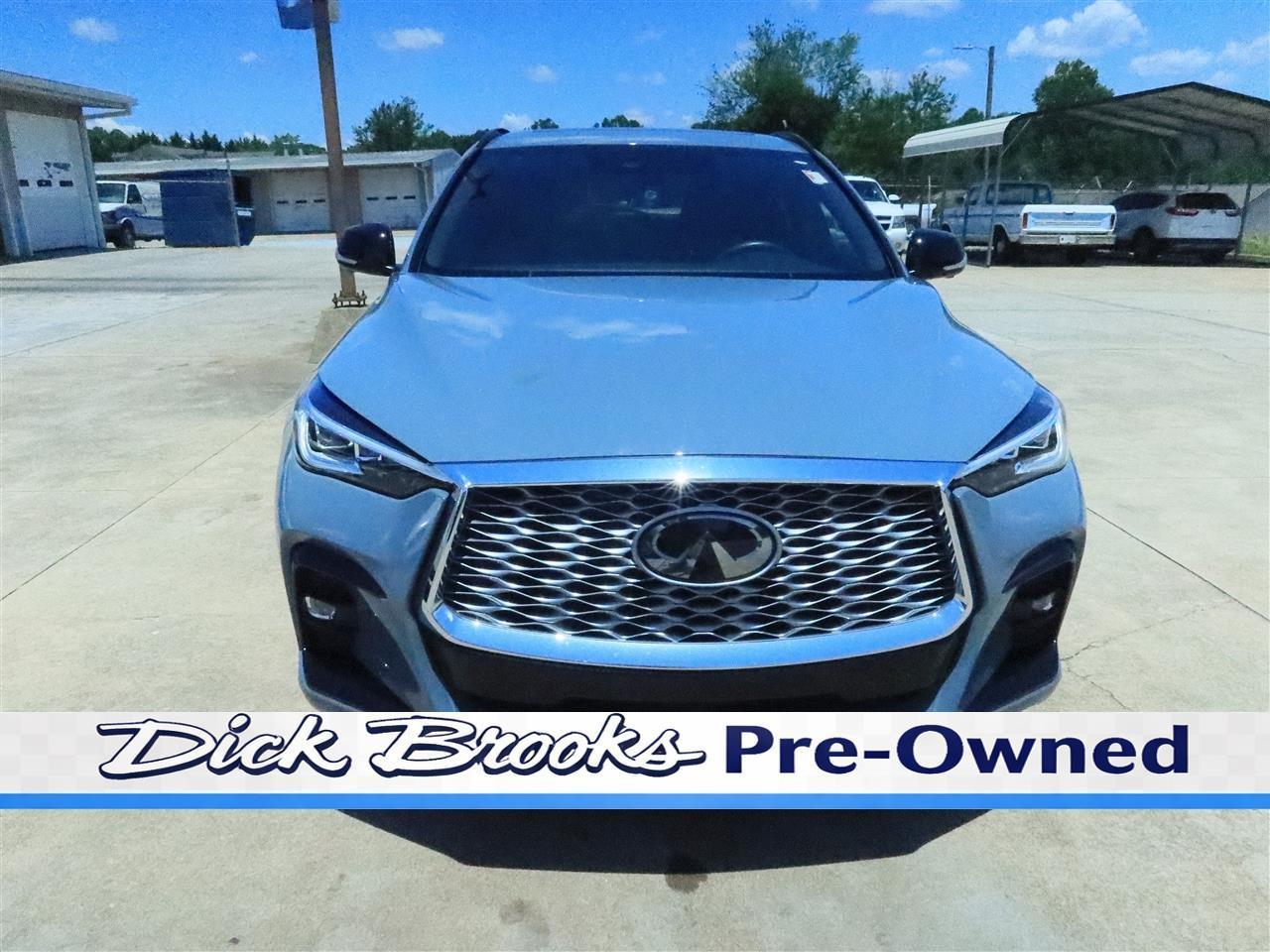 2023 Infiniti QX55 Essential