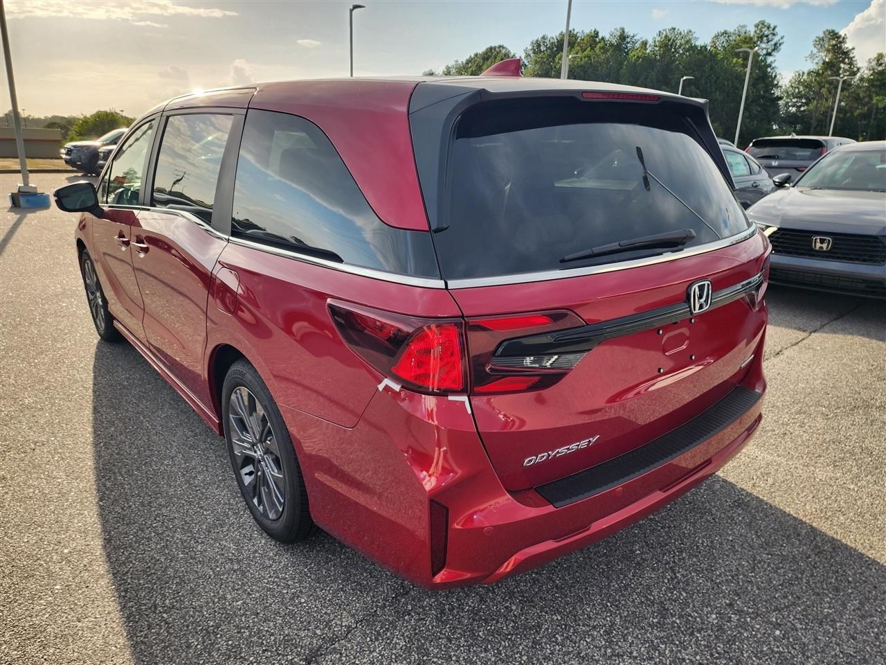 Honda Odyssey Touring 2026