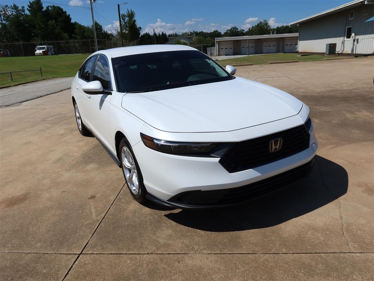Honda Accord LX 2025