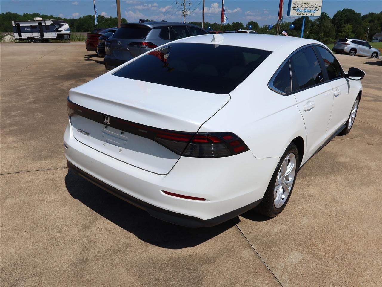 Honda Accord LX 2025