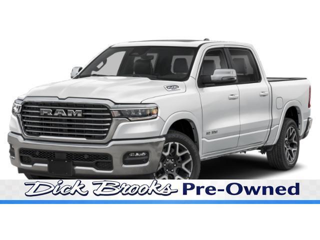 RAM 1500 Laramie Crew Cab SWB 4WD 2025