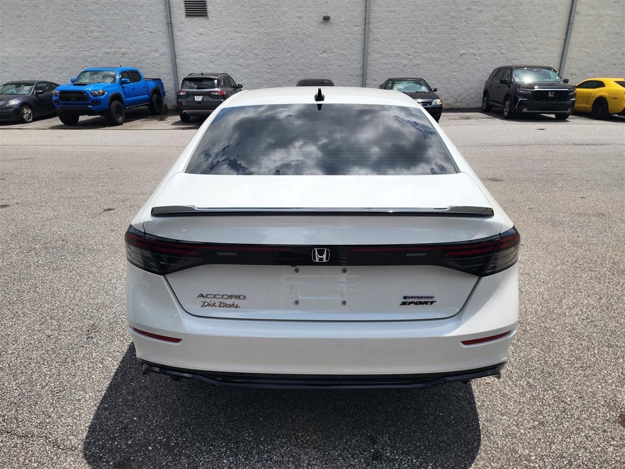 Honda Accord Sport-L Hybrid 2025