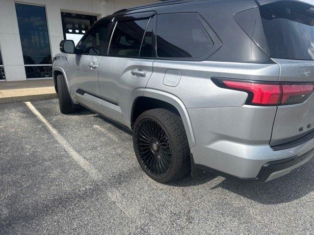 Toyota Sequoia TRD Pro 4WD 2025