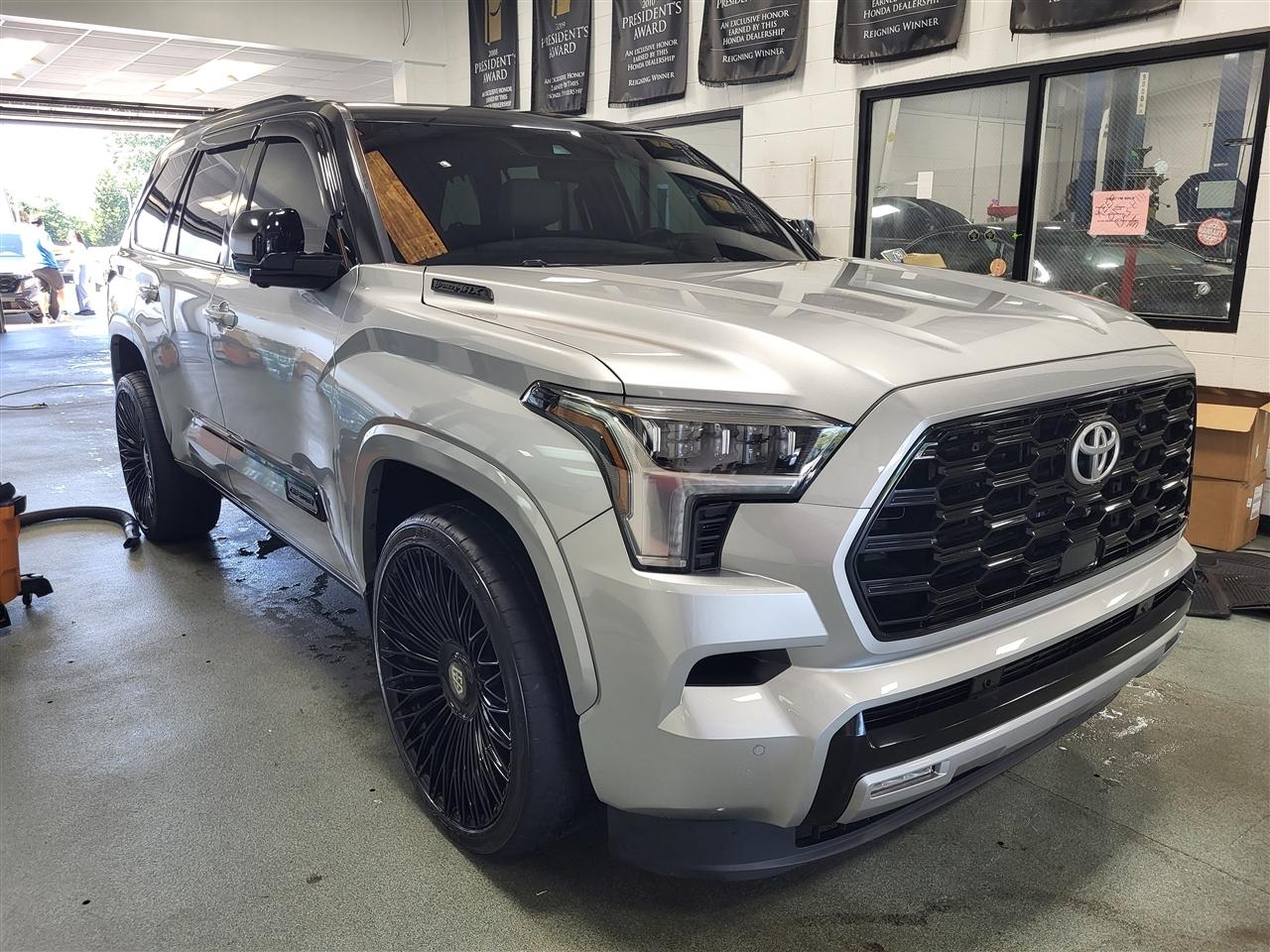Toyota Sequoia TRD Pro 4WD 2025