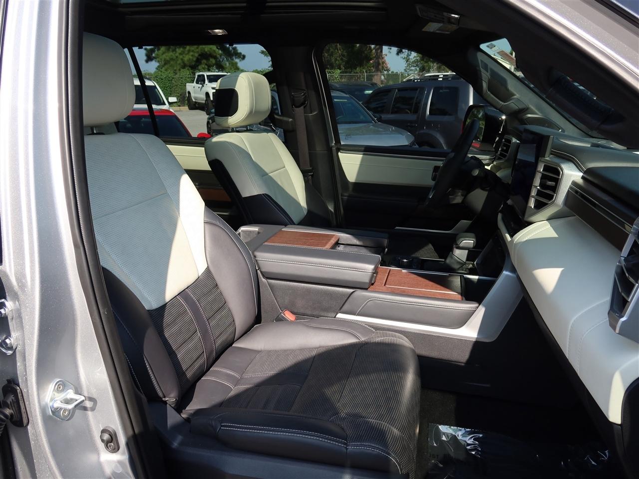 Toyota Sequoia TRD Pro 4WD 2025