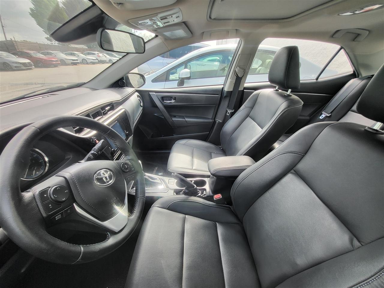 Toyota Corolla XLE CVT 2019