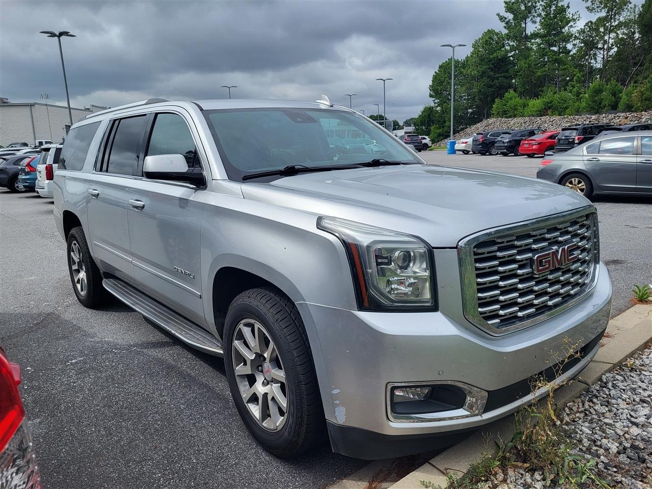 GMC Yukon XL Denali 4WD 2020