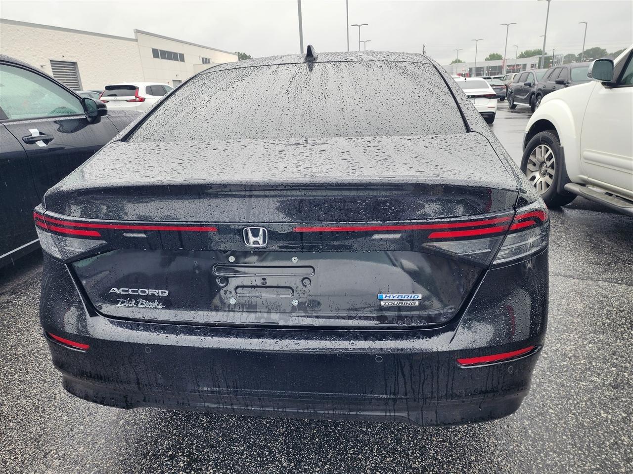 Honda Accord Touring Hybrid 2025