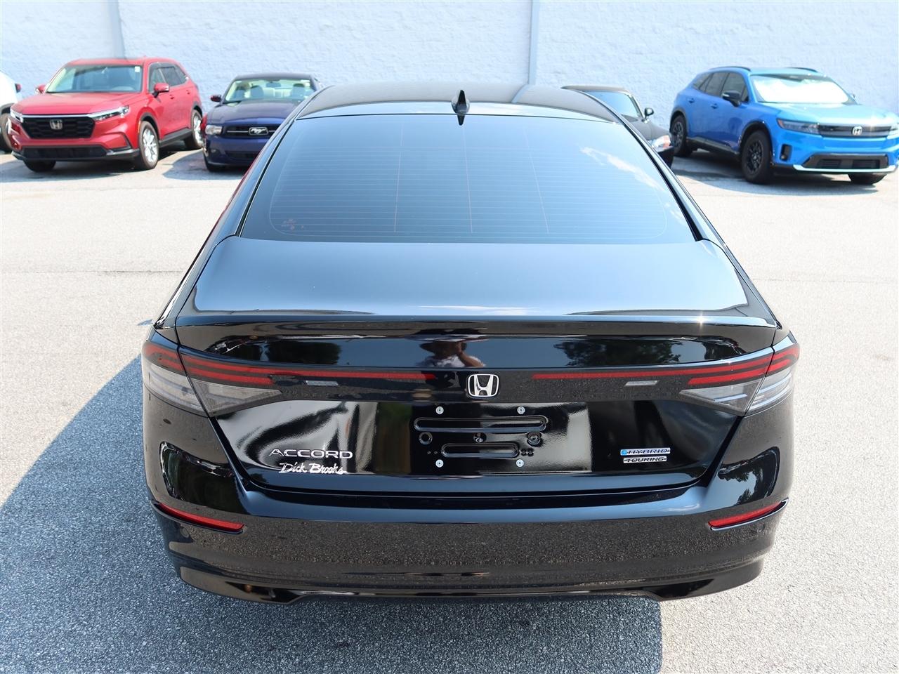Honda Accord Touring Hybrid 2025