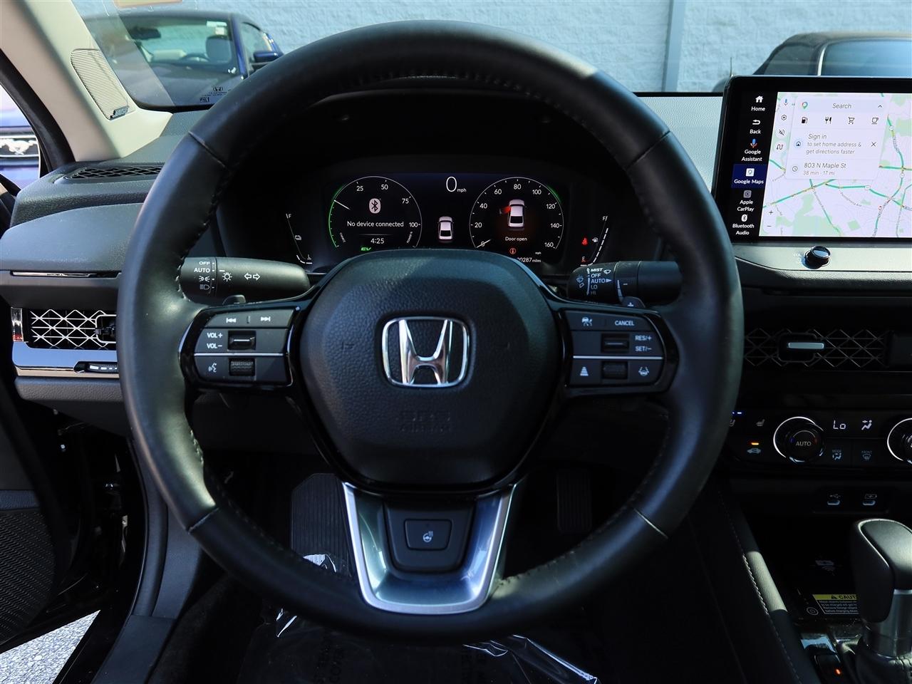Honda Accord Touring Hybrid 2025