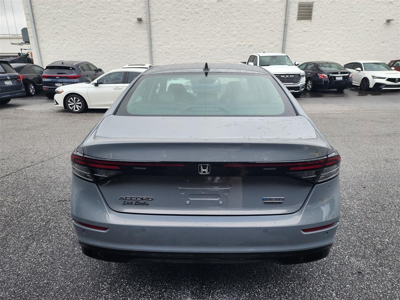 Honda Accord Touring Hybrid 2025