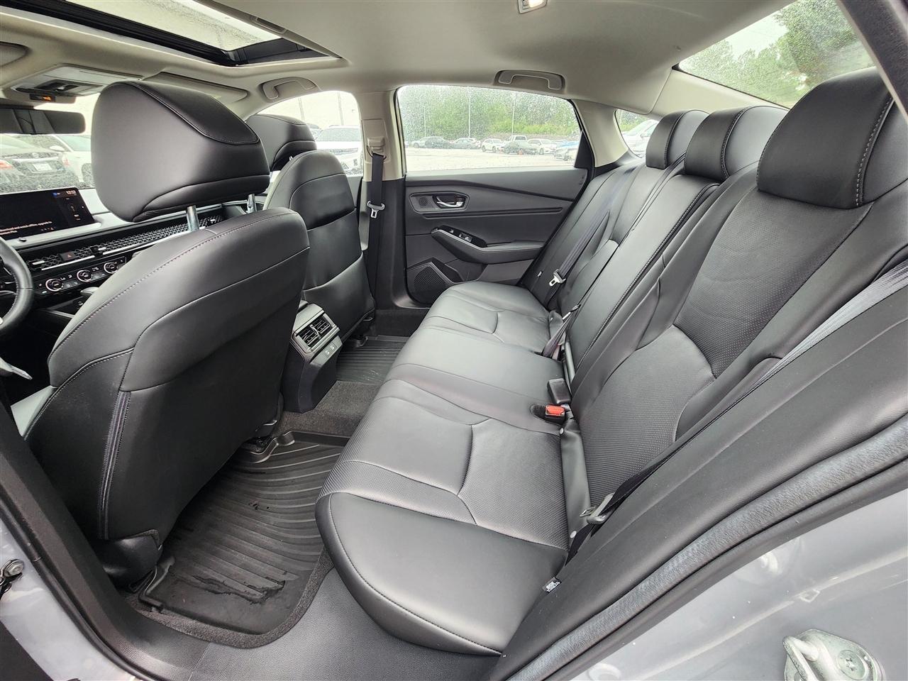 Honda Accord Touring Hybrid 2025