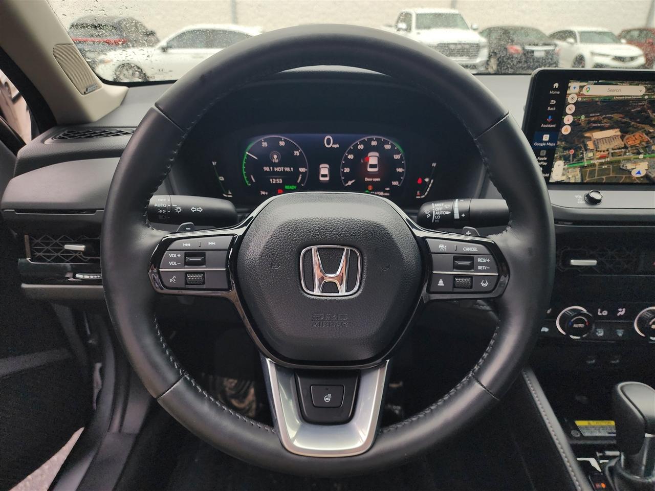 Honda Accord Touring Hybrid 2025