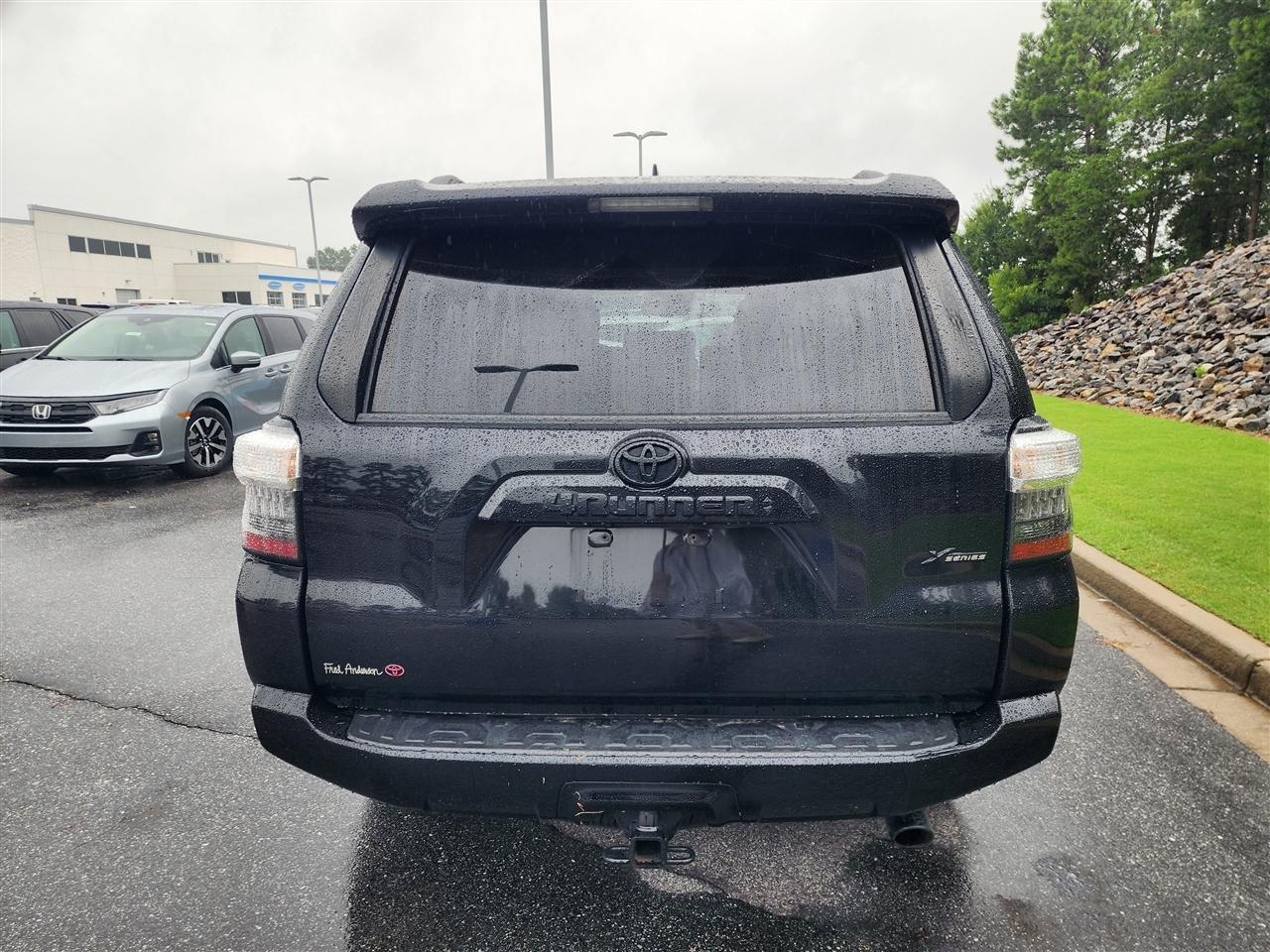 Toyota 4Runner SR5 Premium 4WD 2024