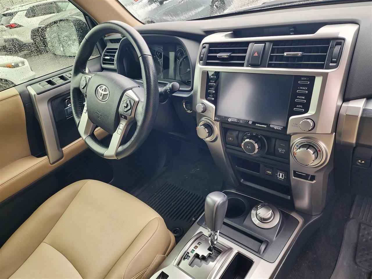 Toyota 4Runner SR5 Premium 4WD 2024