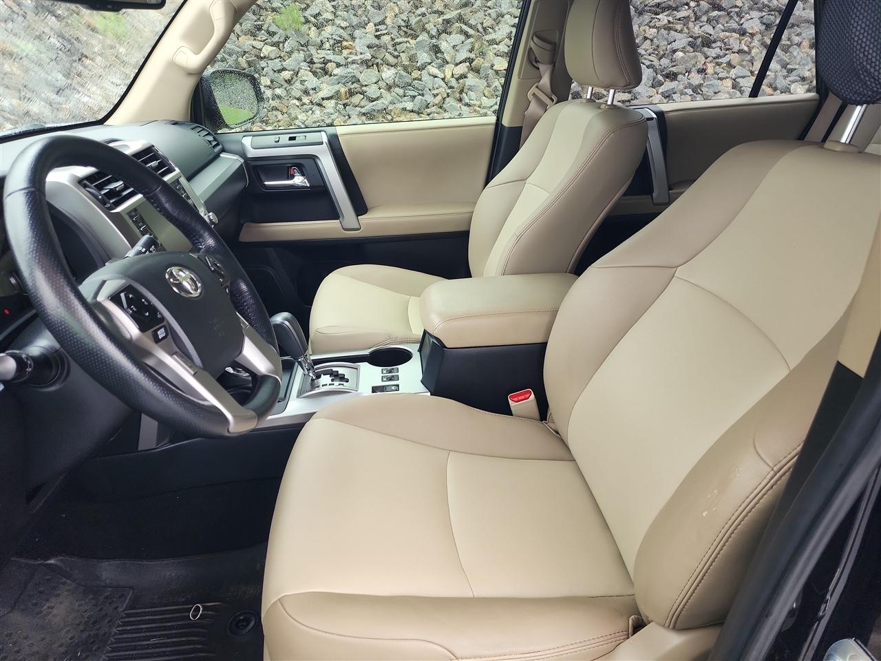 Toyota 4Runner SR5 Premium 4WD 2024