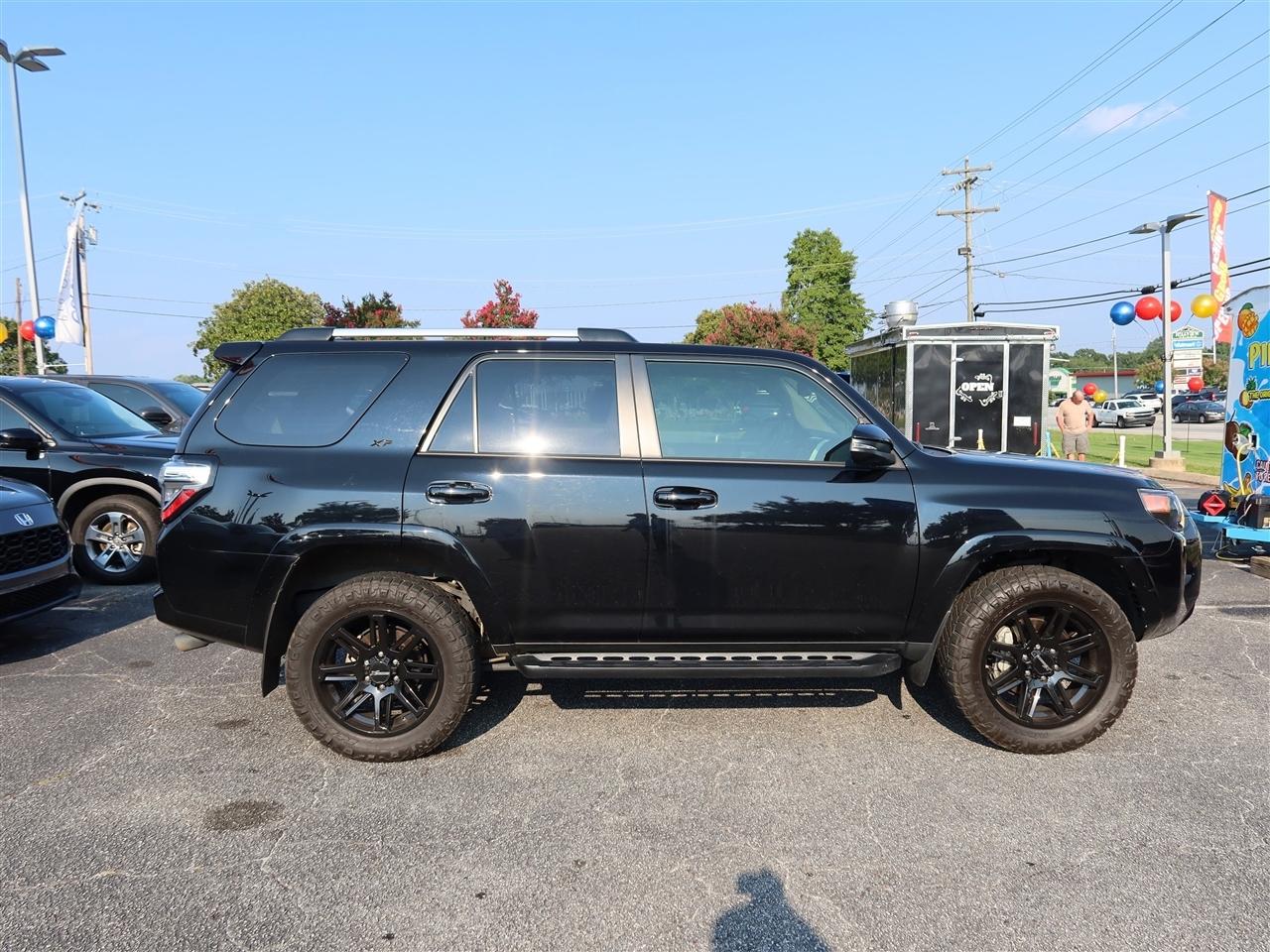 Toyota 4Runner SR5 Premium 4WD 2024