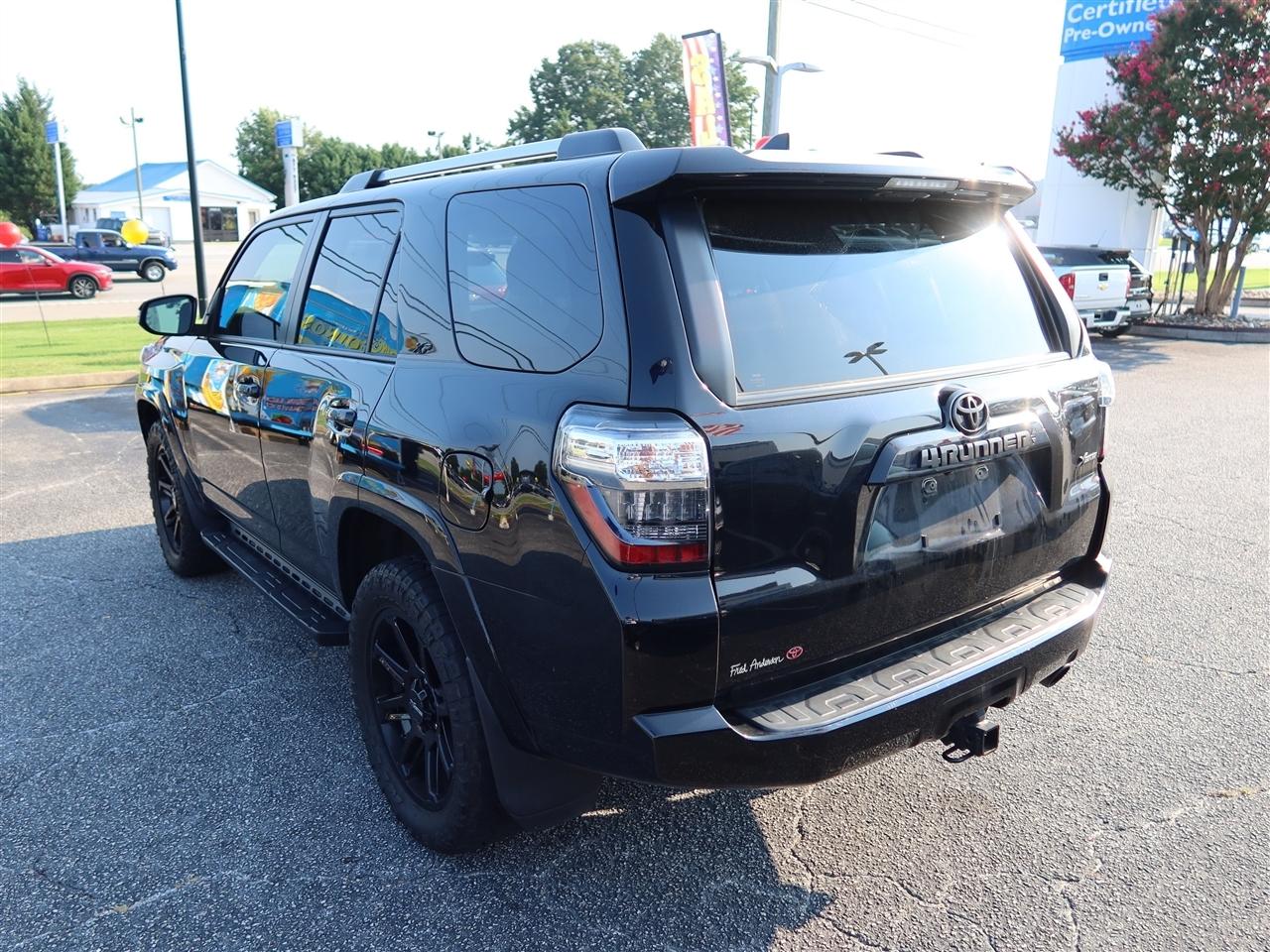 Toyota 4Runner SR5 Premium 4WD 2024