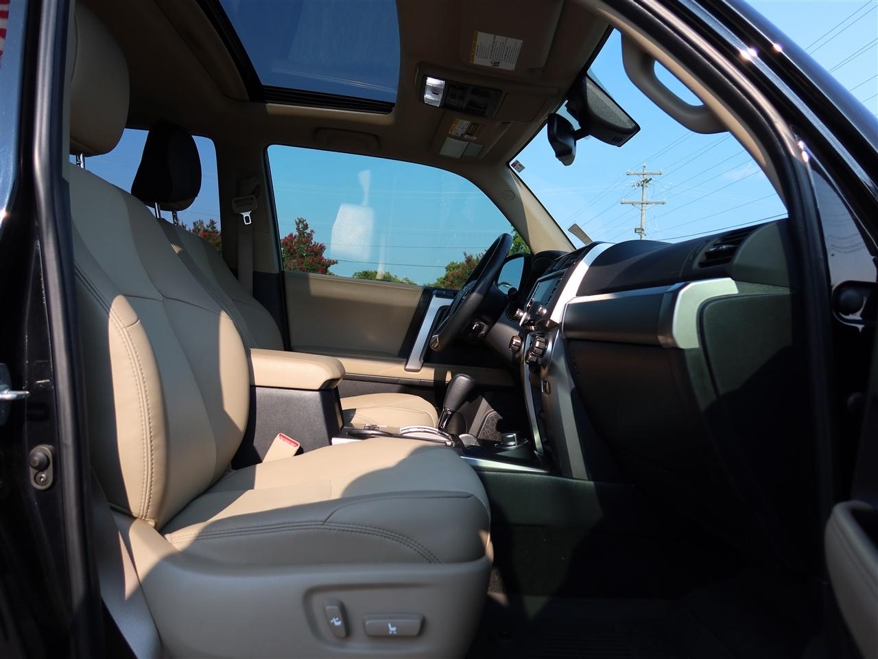 Toyota 4Runner SR5 Premium 4WD 2024