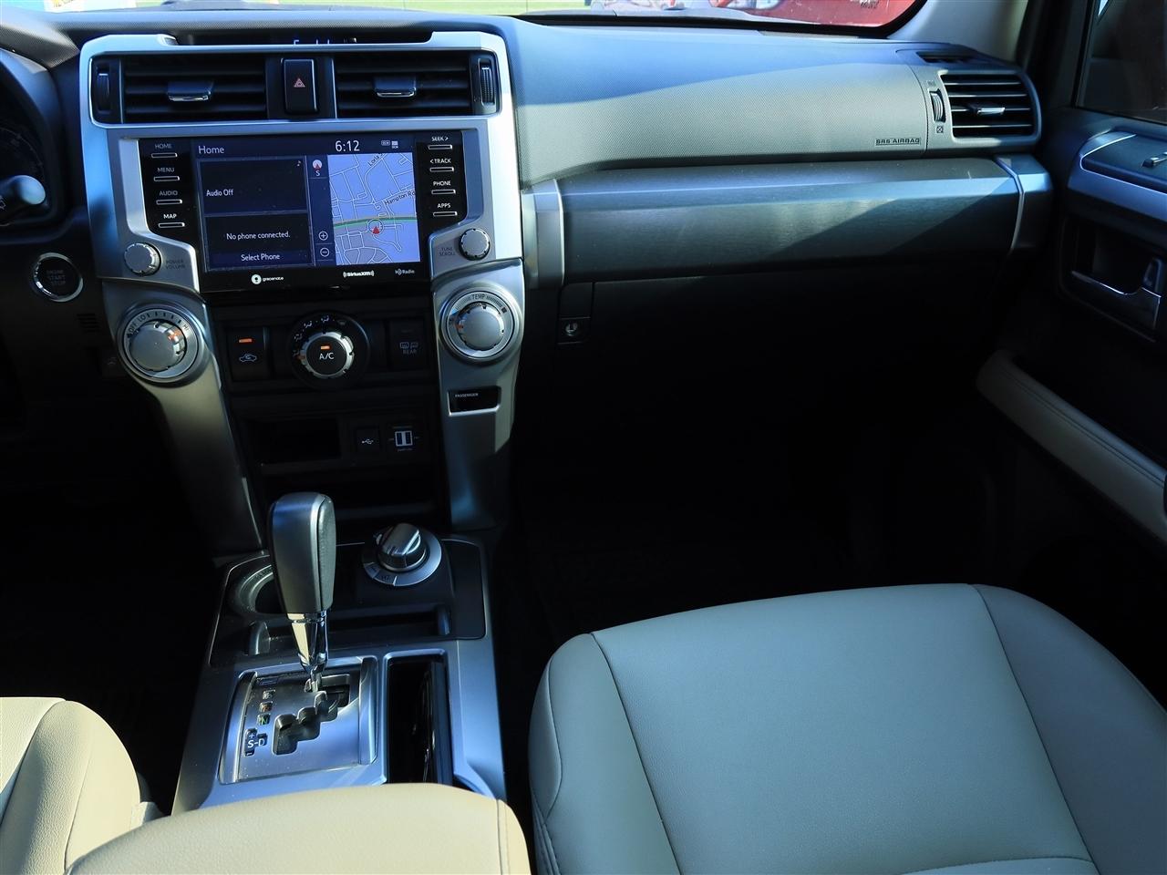 Toyota 4Runner SR5 Premium 4WD 2024