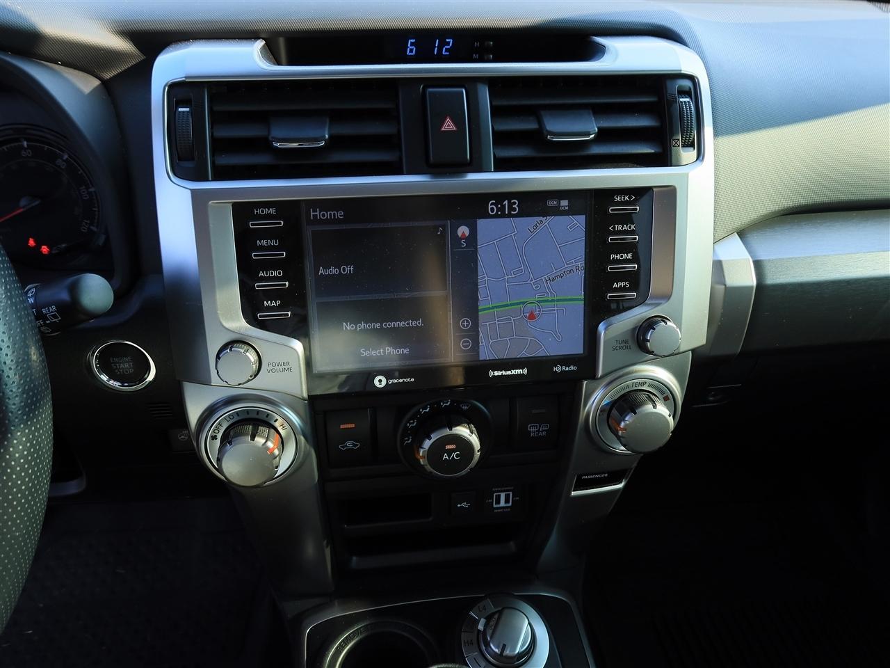 Toyota 4Runner SR5 Premium 4WD 2024