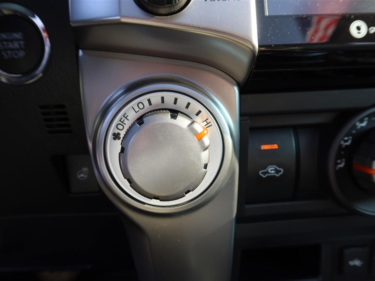 Toyota 4Runner SR5 Premium 4WD 2024