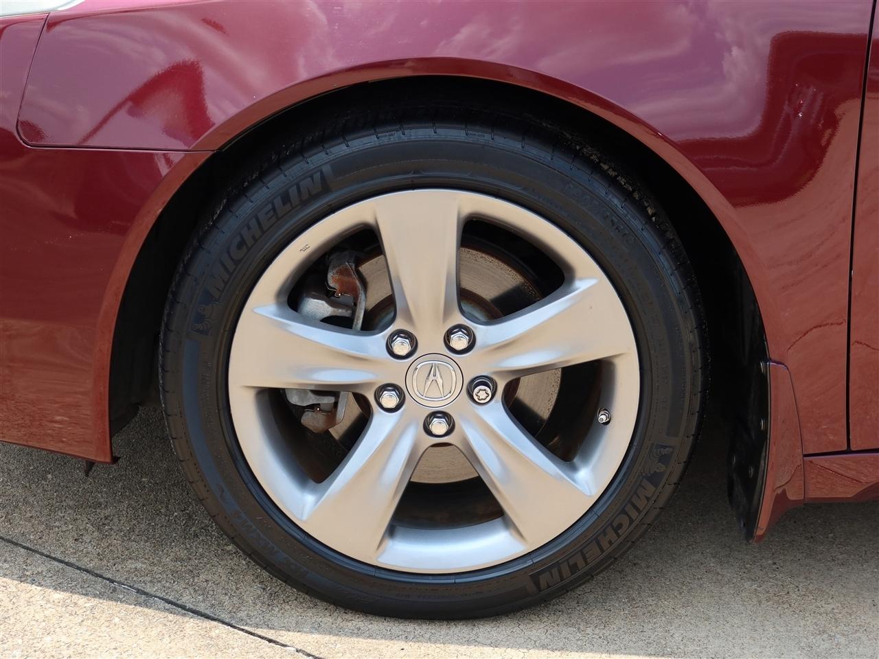 Acura TL 6-Speed AT with Advance Package 2012