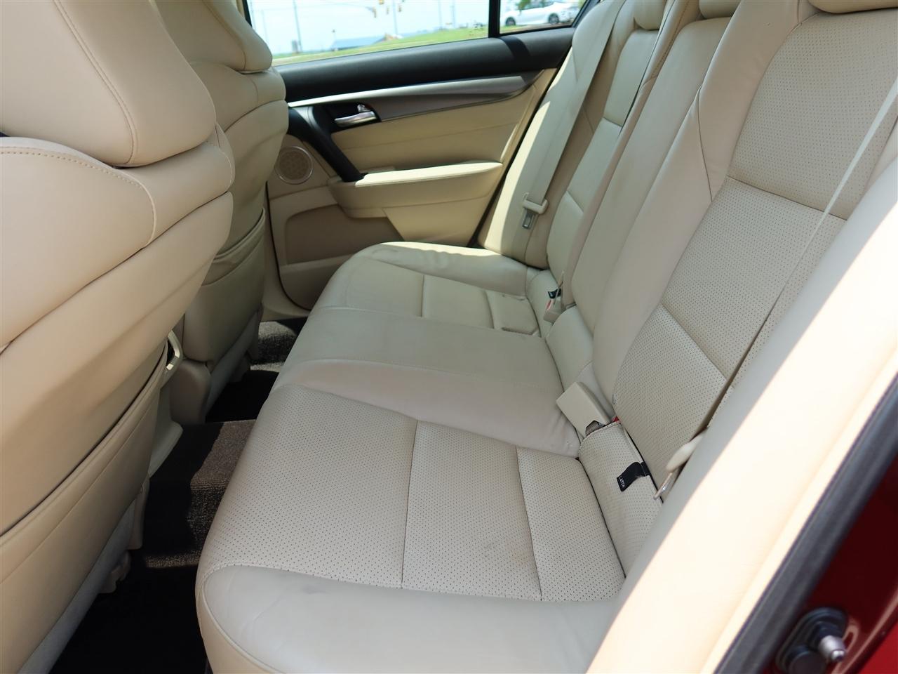 Acura TL 6-Speed AT with Advance Package 2012