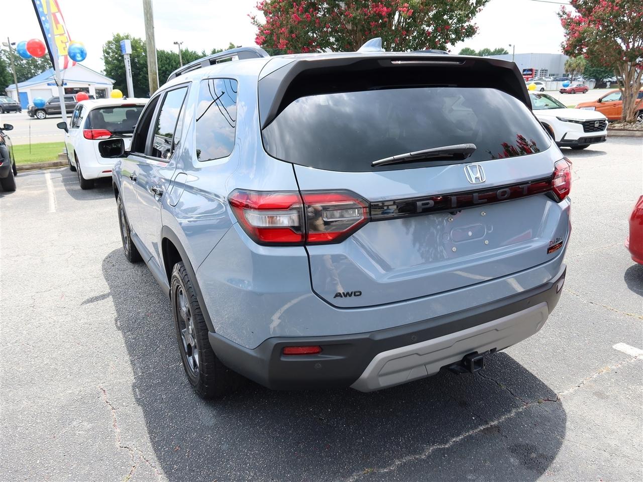 Honda Pilot TrailSport AWD 2025