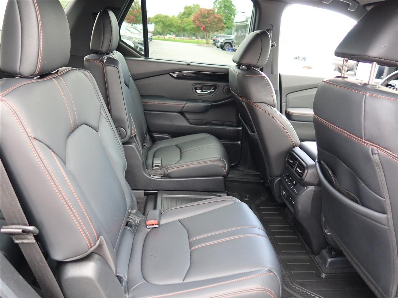 Honda Pilot TrailSport AWD 2025