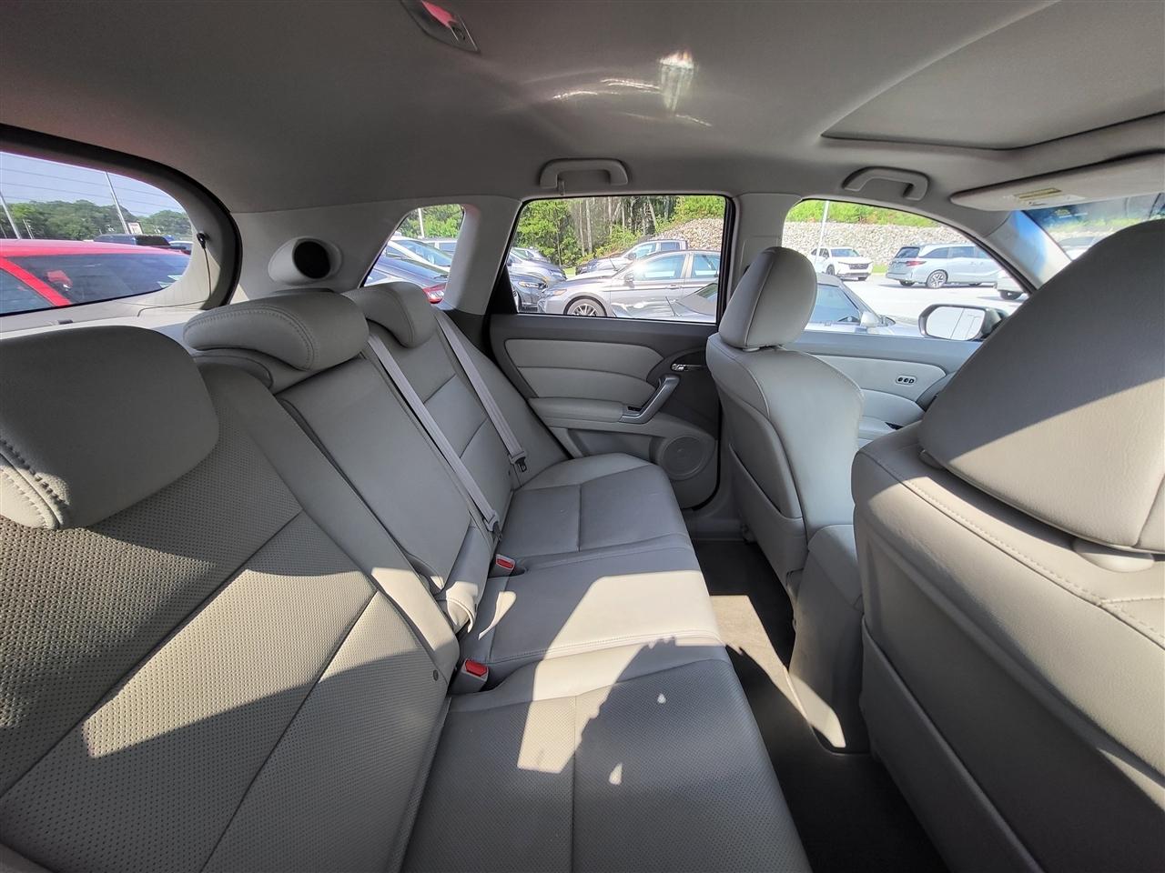 Acura RDX 5-Spd AT with Technology Package 2011
