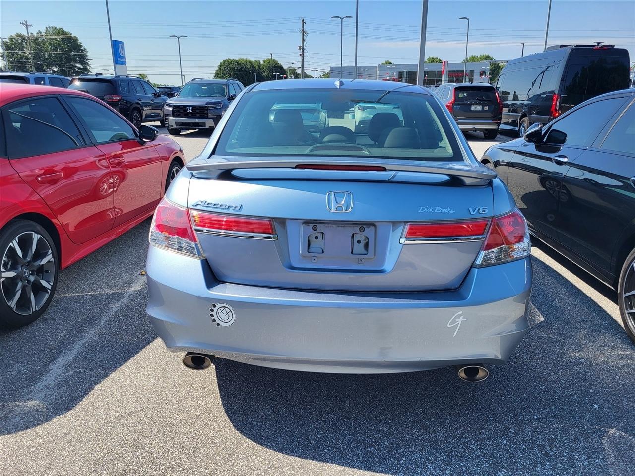 Honda Accord EX-L V6 Sedan AT 2012