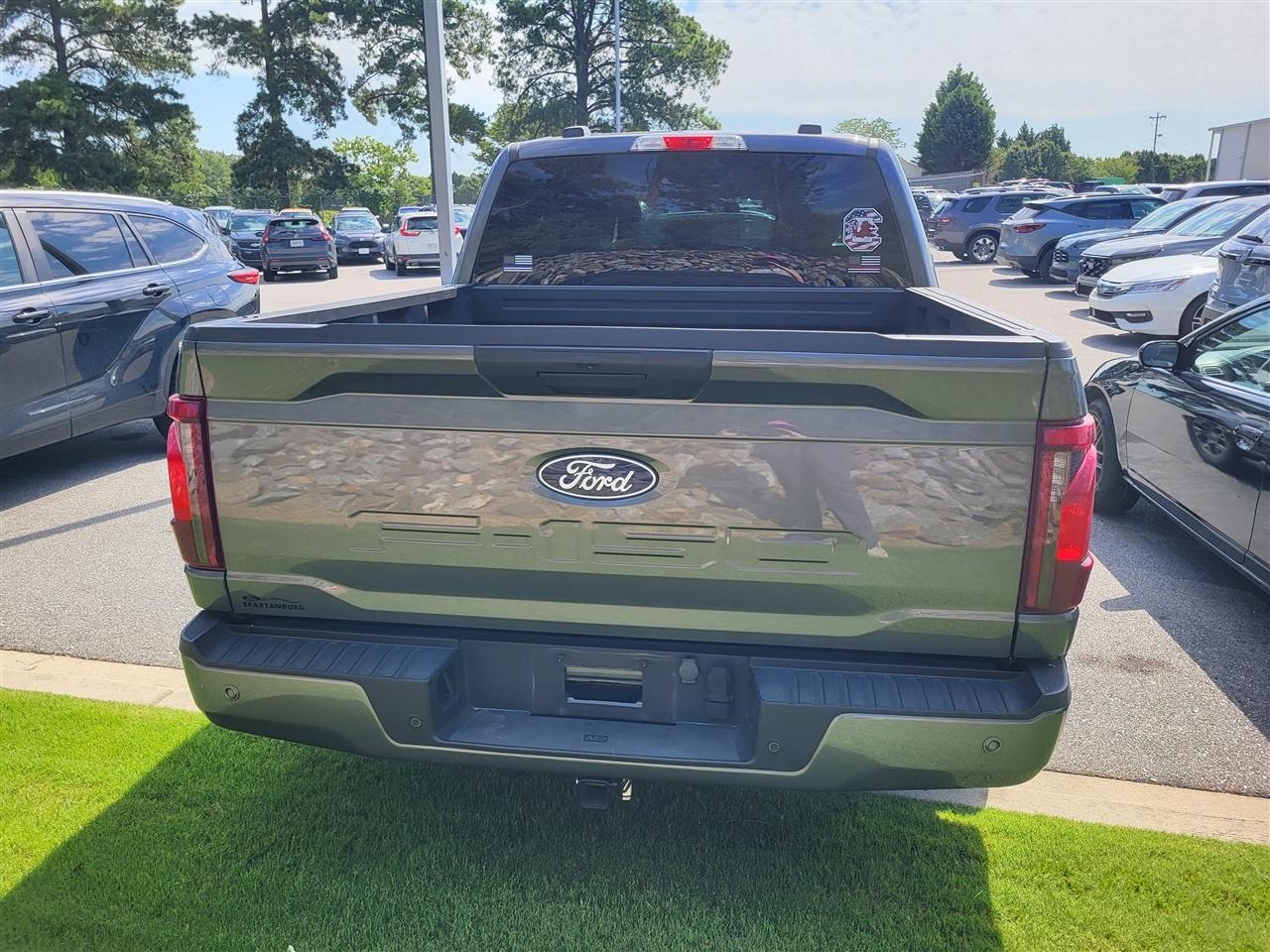 Ford F-150 STX SuperCrew 4WD 2024