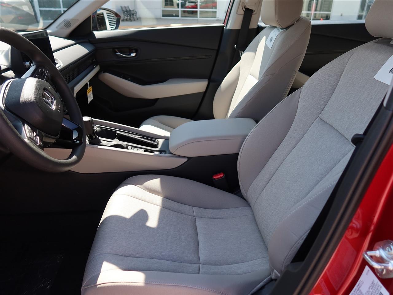 Honda Accord SE 2026