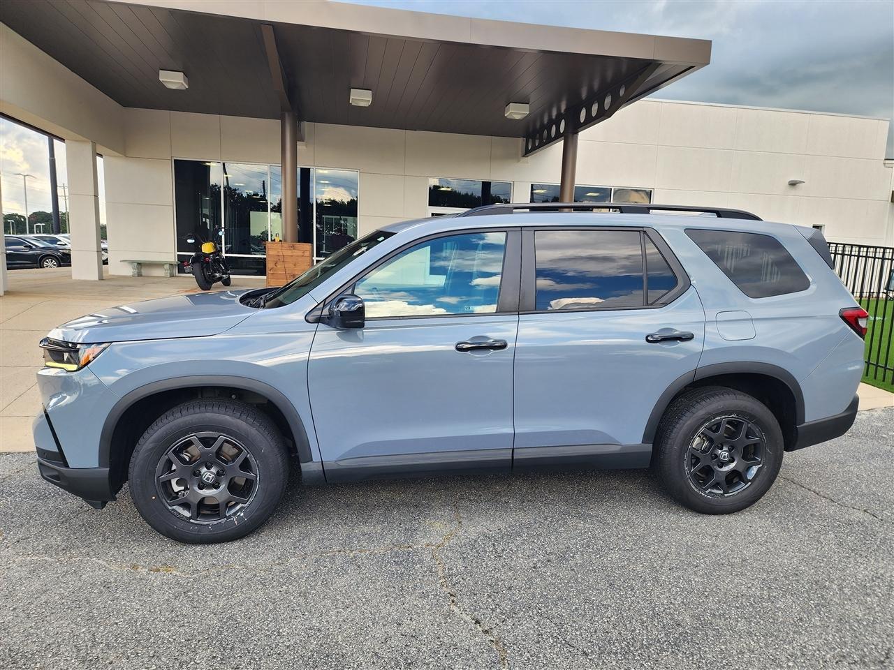 Honda Pilot TrailSport AWD 2024