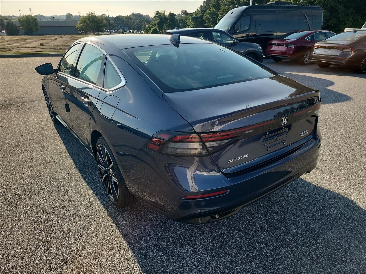 Honda Accord Touring Hybrid 2026