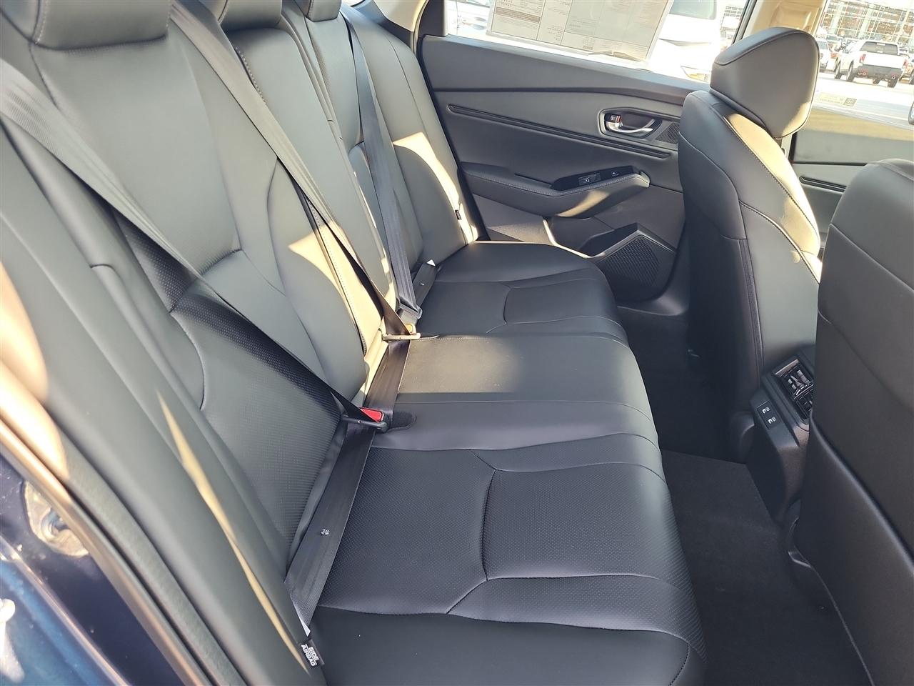 Honda Accord Touring Hybrid 2026