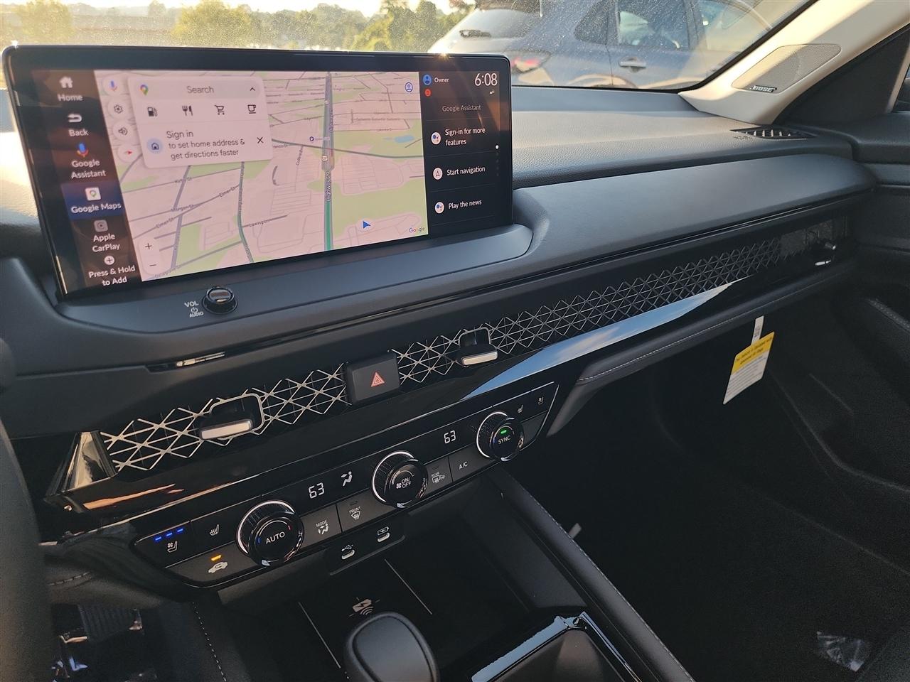 Honda Accord Touring Hybrid 2026