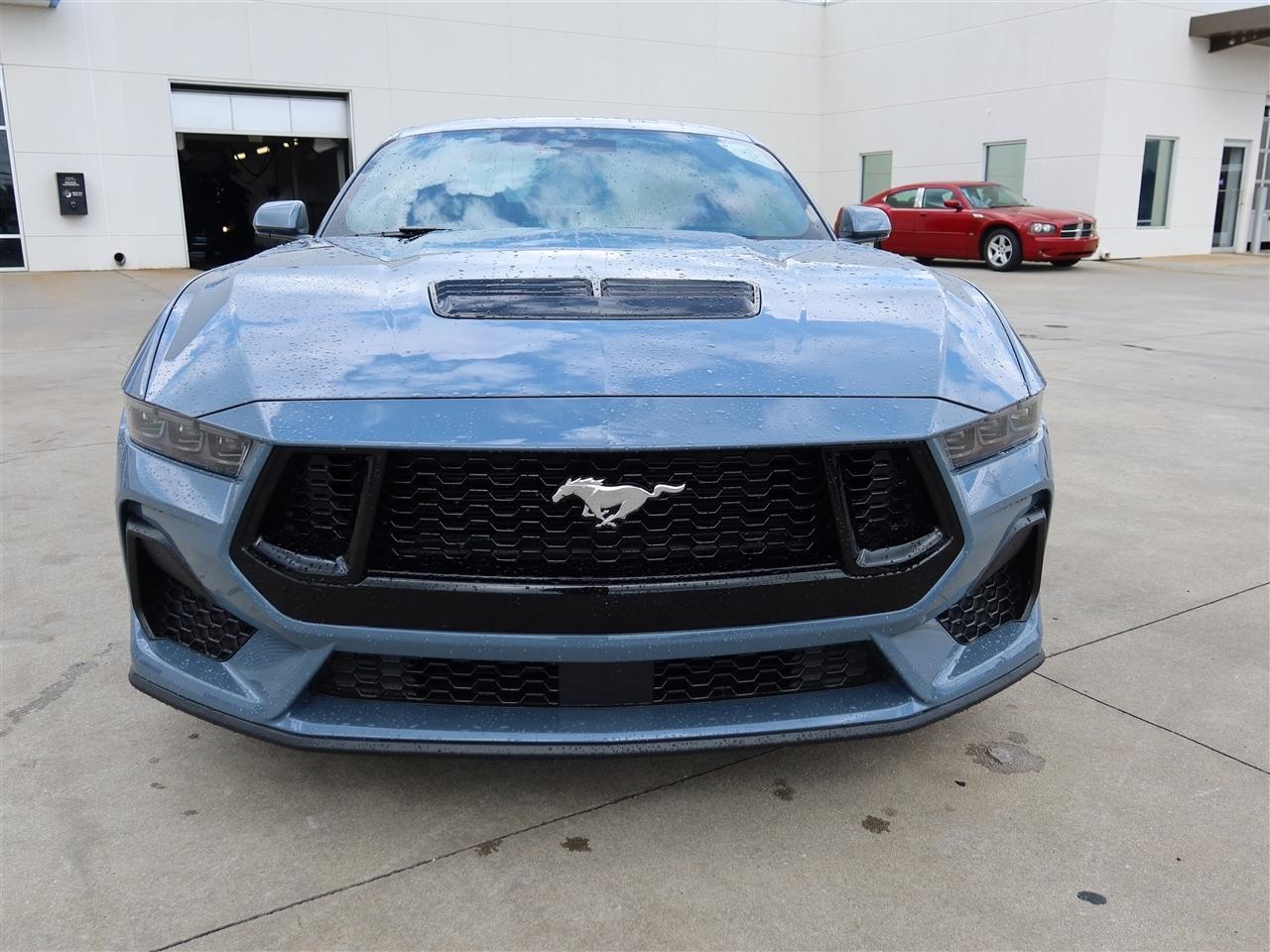 Ford Mustang GT Coupe 2025