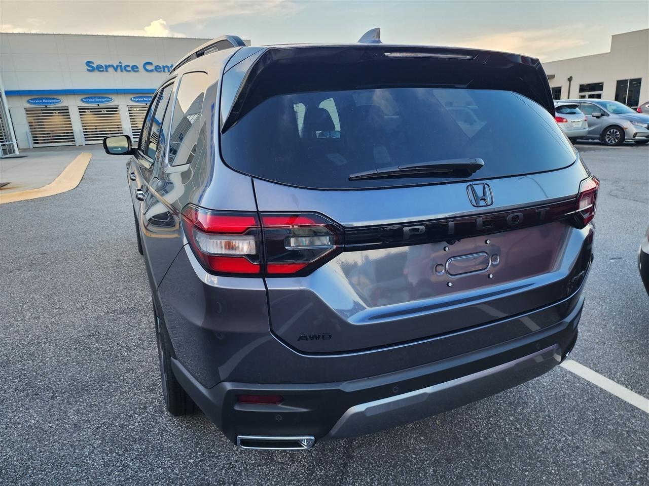 Honda Pilot Elite AWD 2026