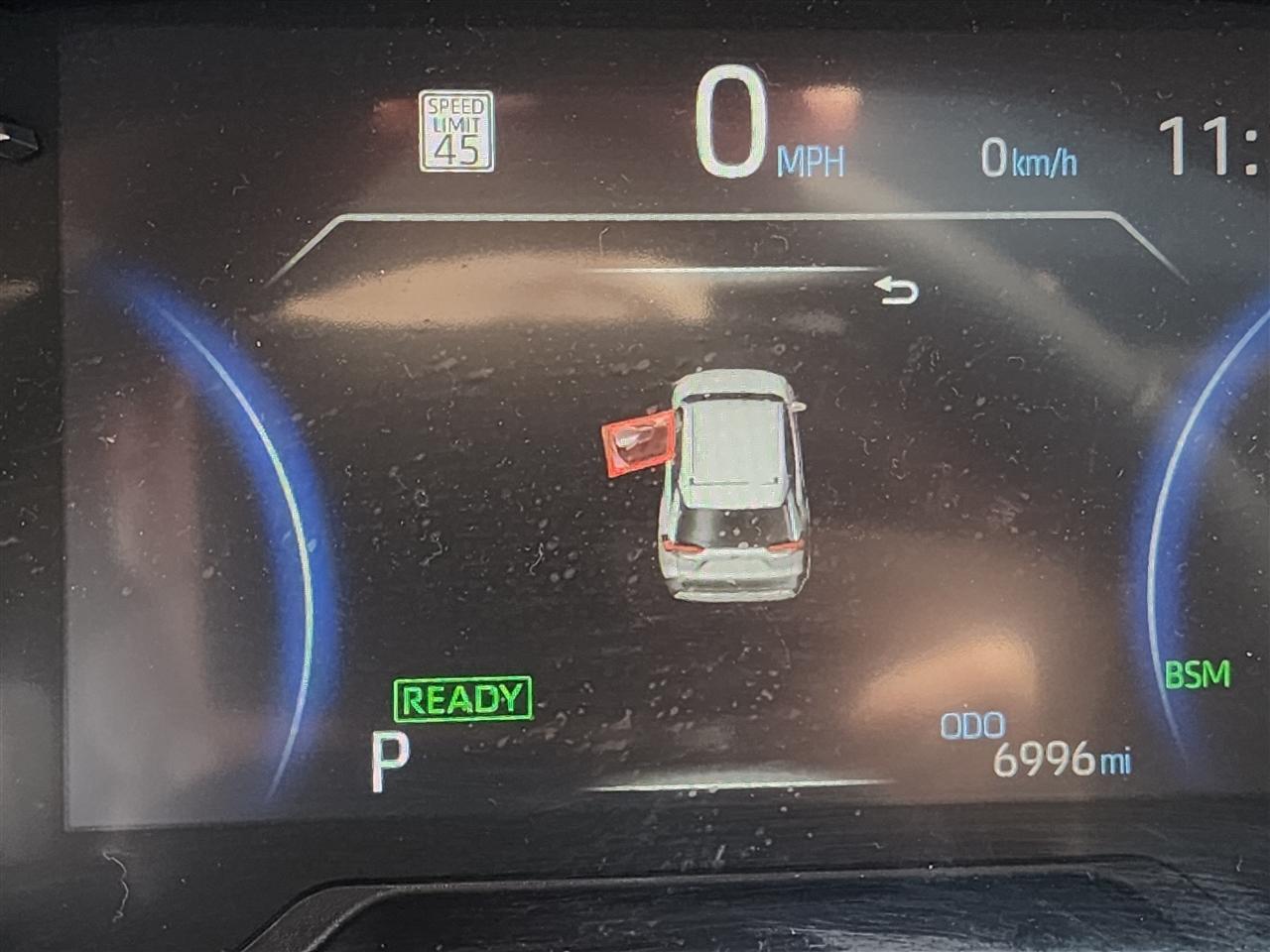 Toyota RAV4 Hybrid XLE 2025