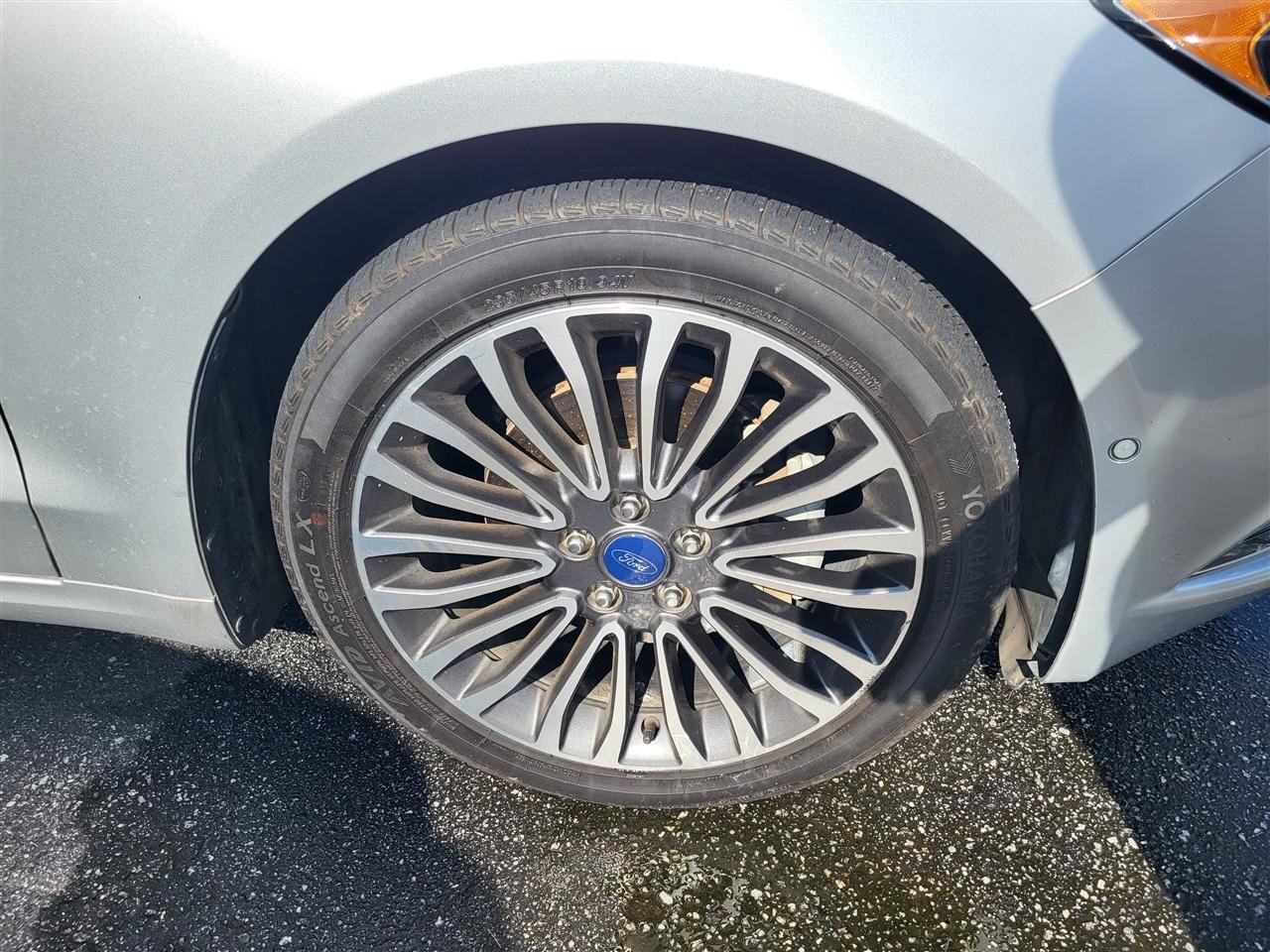 Ford Fusion Hybrid Titanium 2017