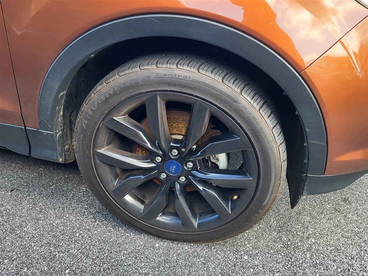 Ford Escape SE FWD 2017