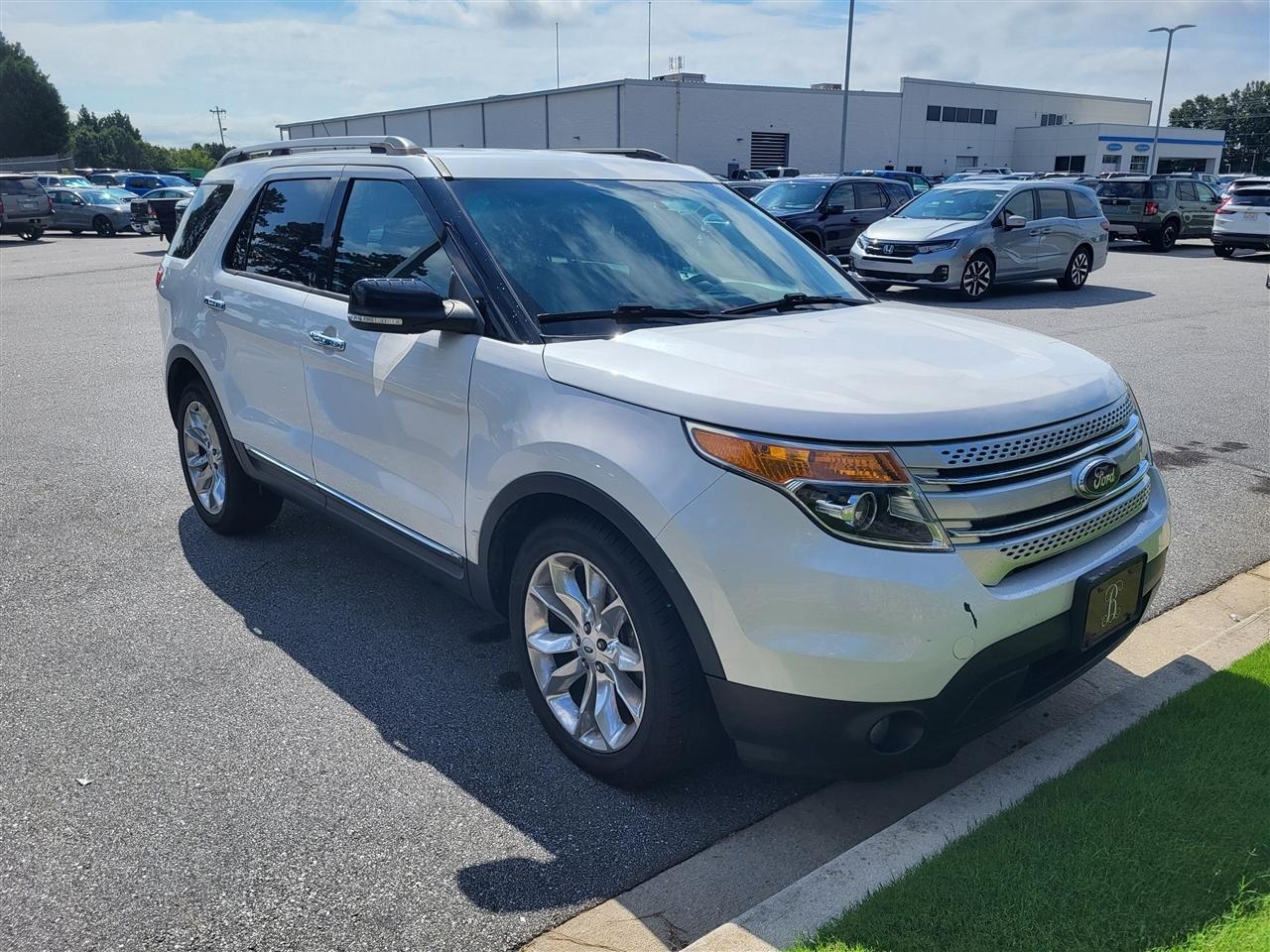 Ford Explorer XLT FWD 2015