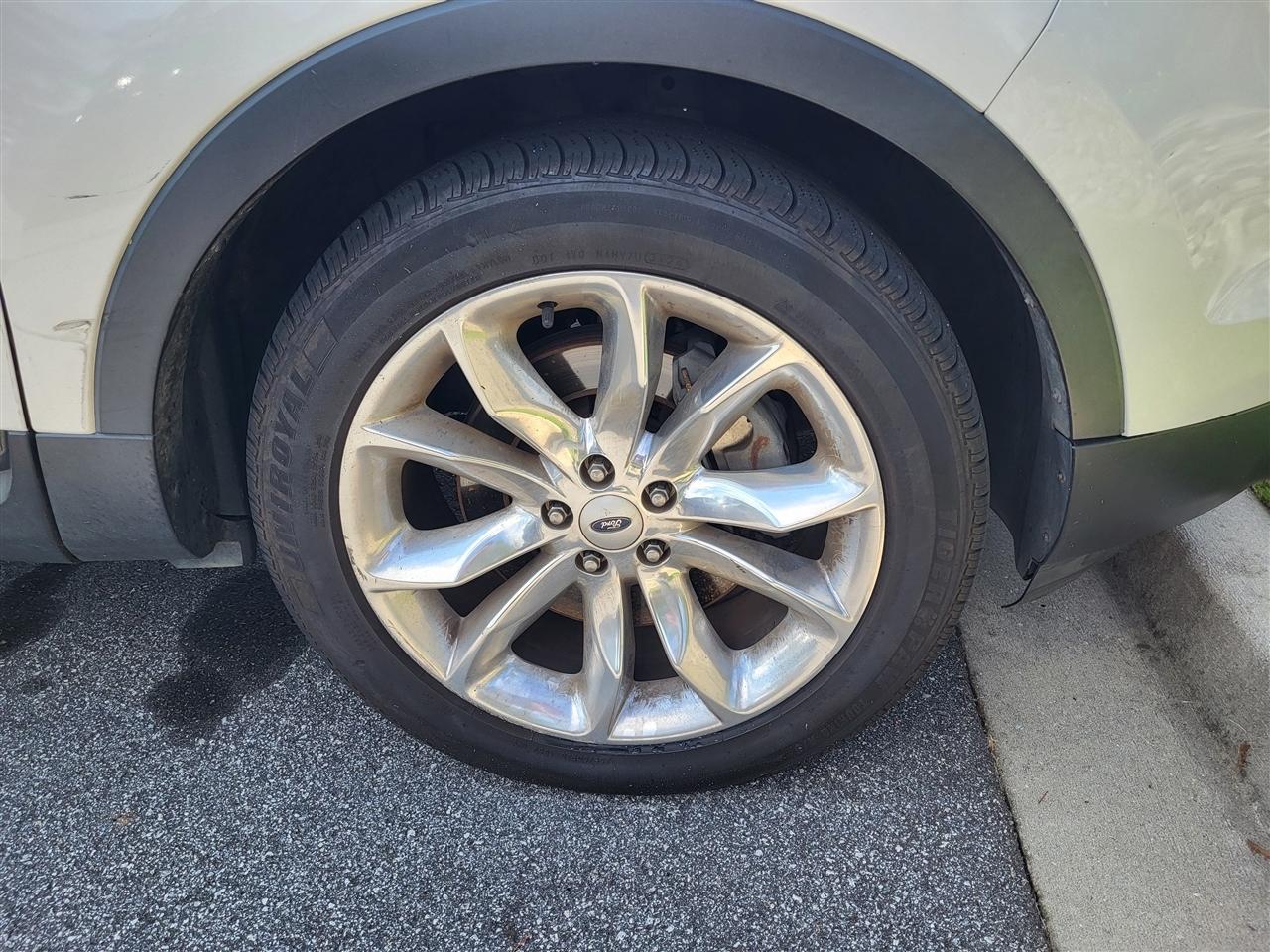 Ford Explorer XLT FWD 2015