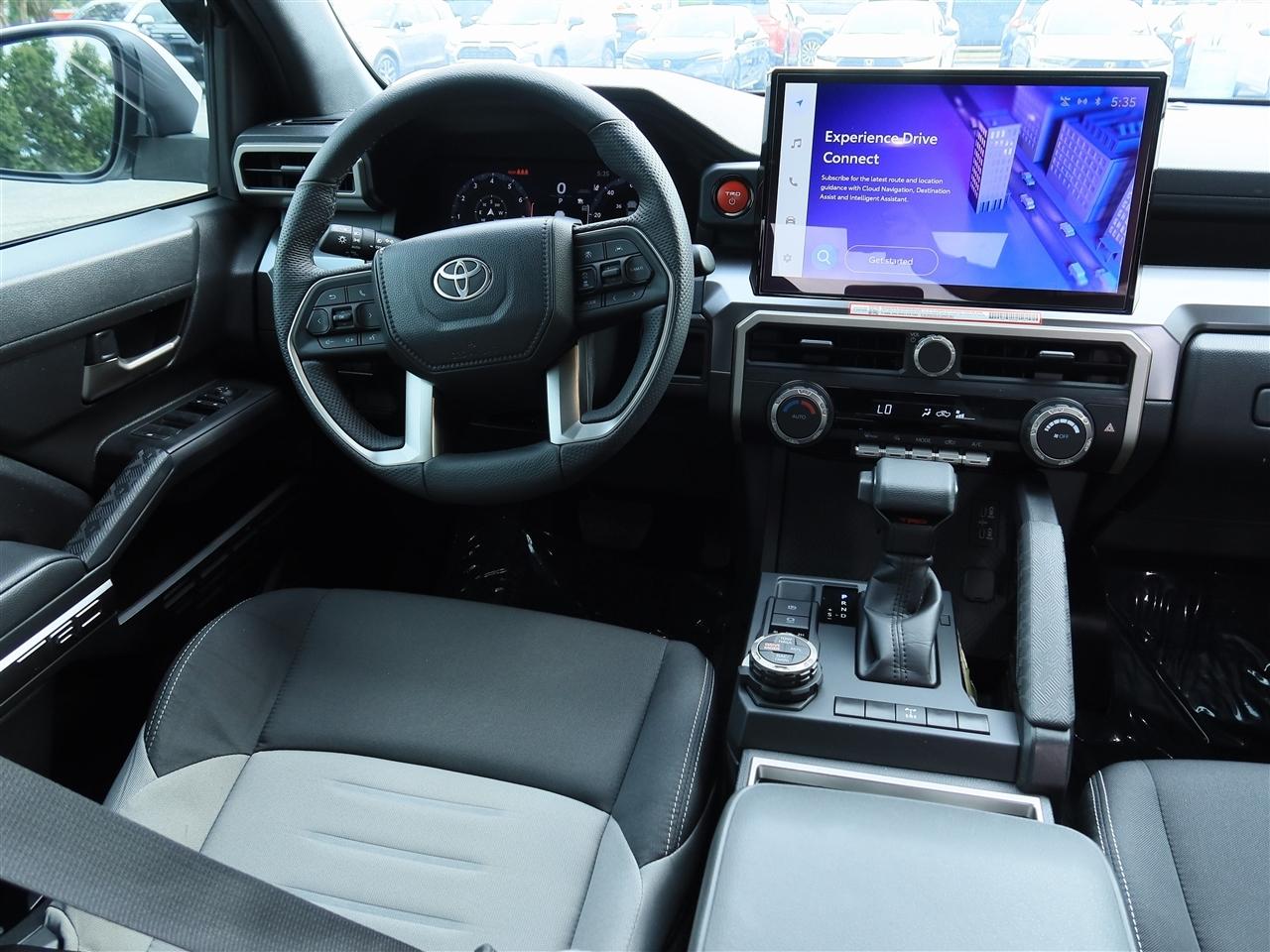 Toyota Tacoma Double Cab 4WD 2025
