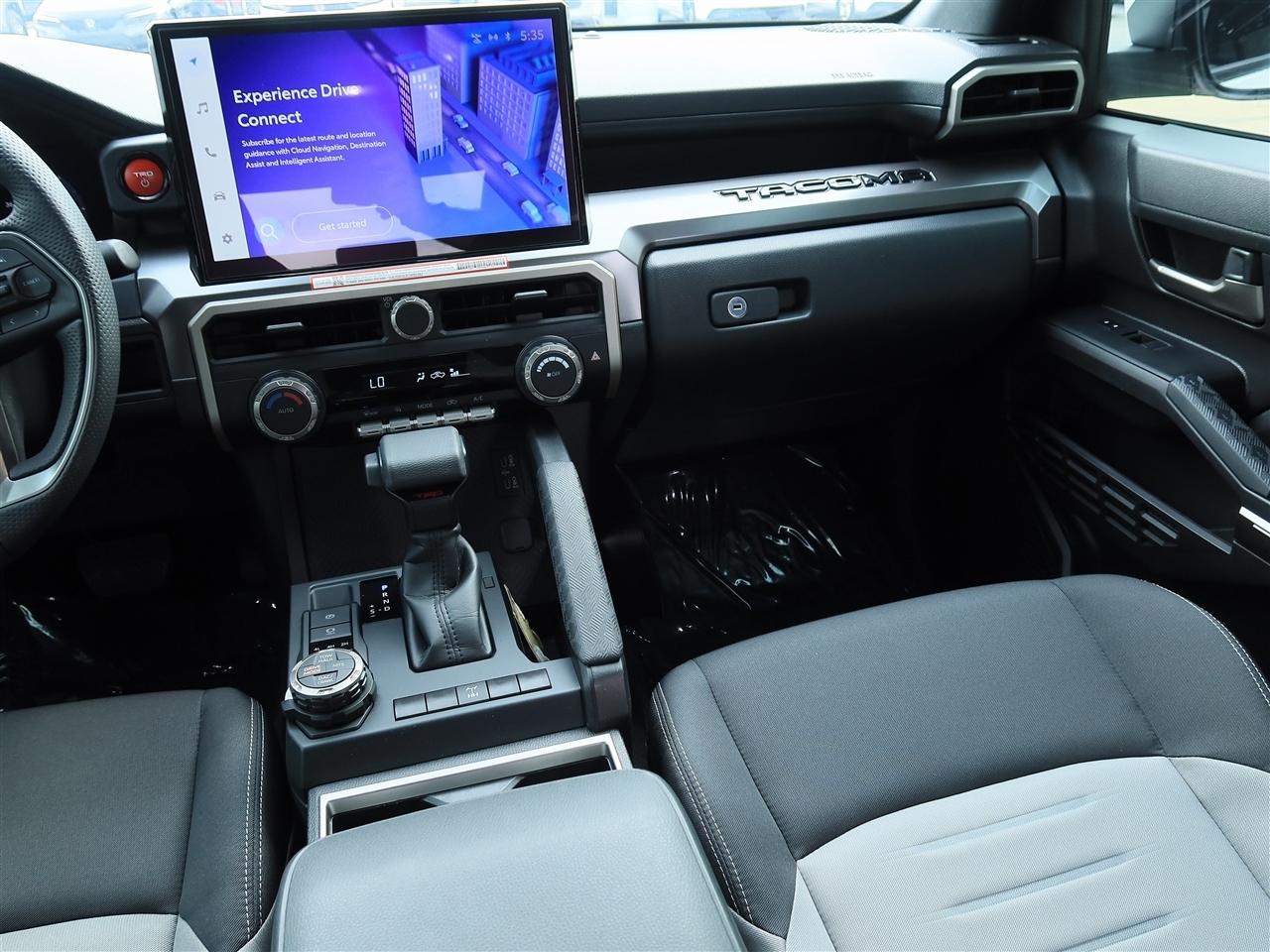 Toyota Tacoma Double Cab 4WD 2025